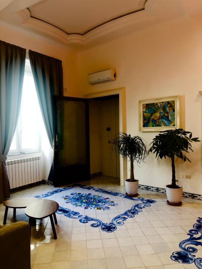 Hotel Ausonia نابولي المظهر الخارجي الصورة